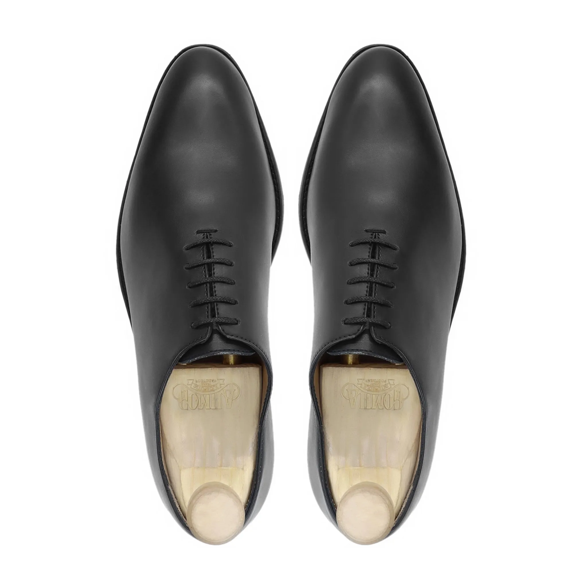 Aristocrat - Men's Black Calf Leather Wholecut Shoe