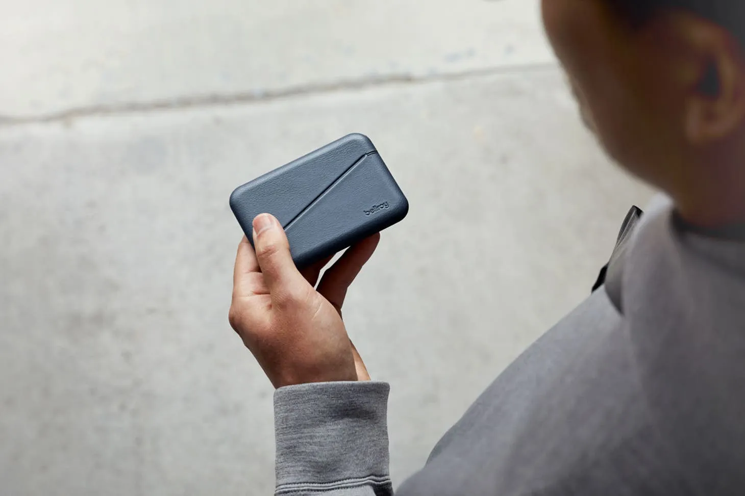 Bellroy Flip Case | Basalt