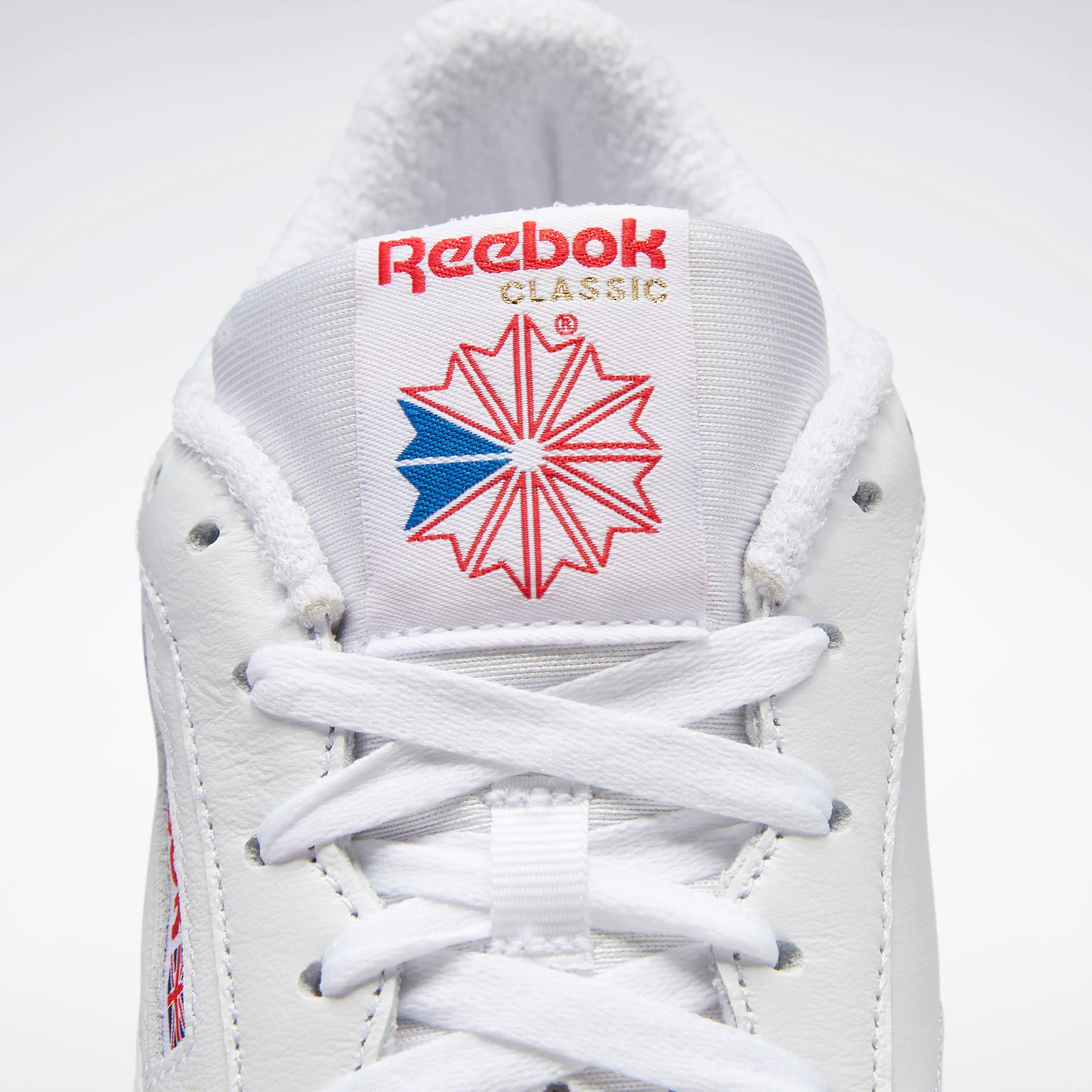 Club C Revenge Shoes White/Vector Red/White