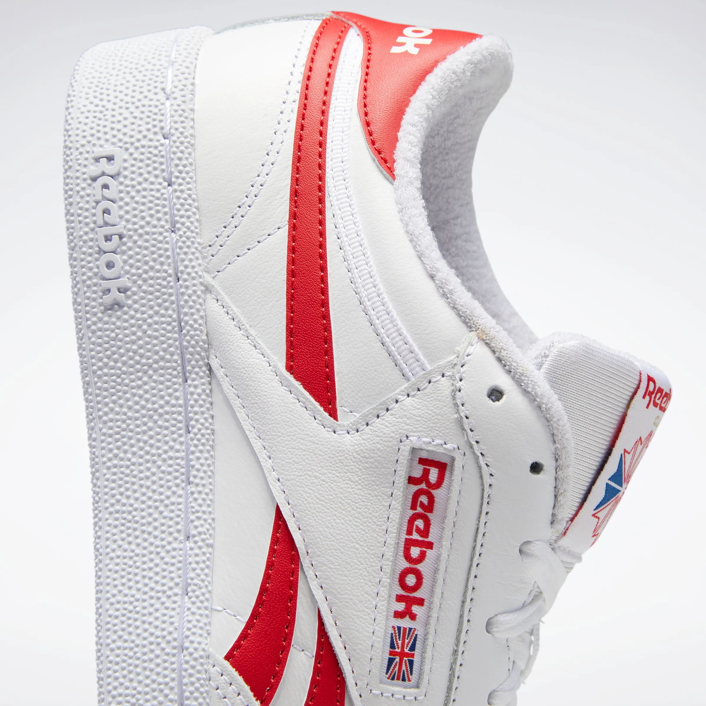 Club C Revenge Shoes White/Vector Red/White