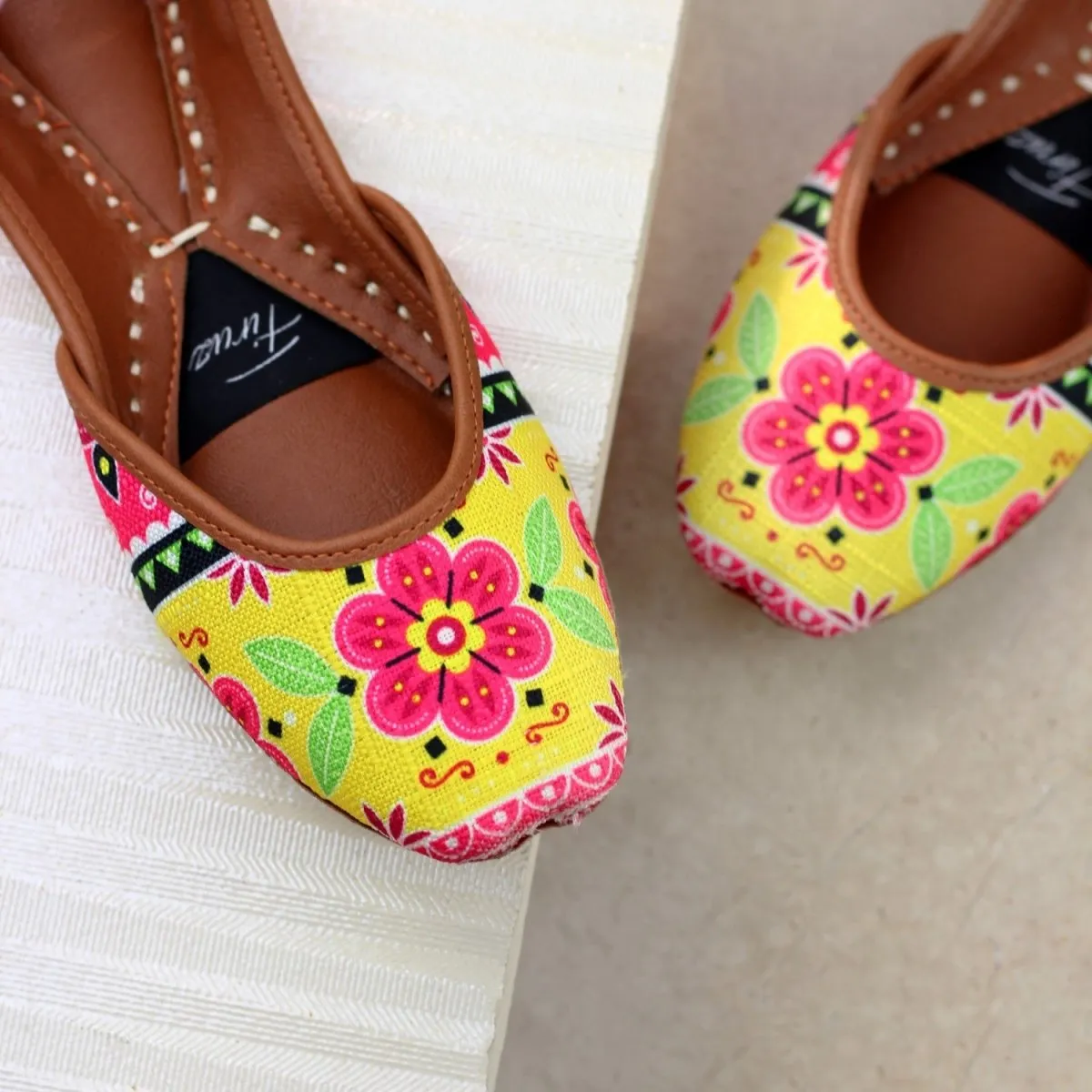 Firuz Shoes Pakistani Truck Art Khussa FIR05