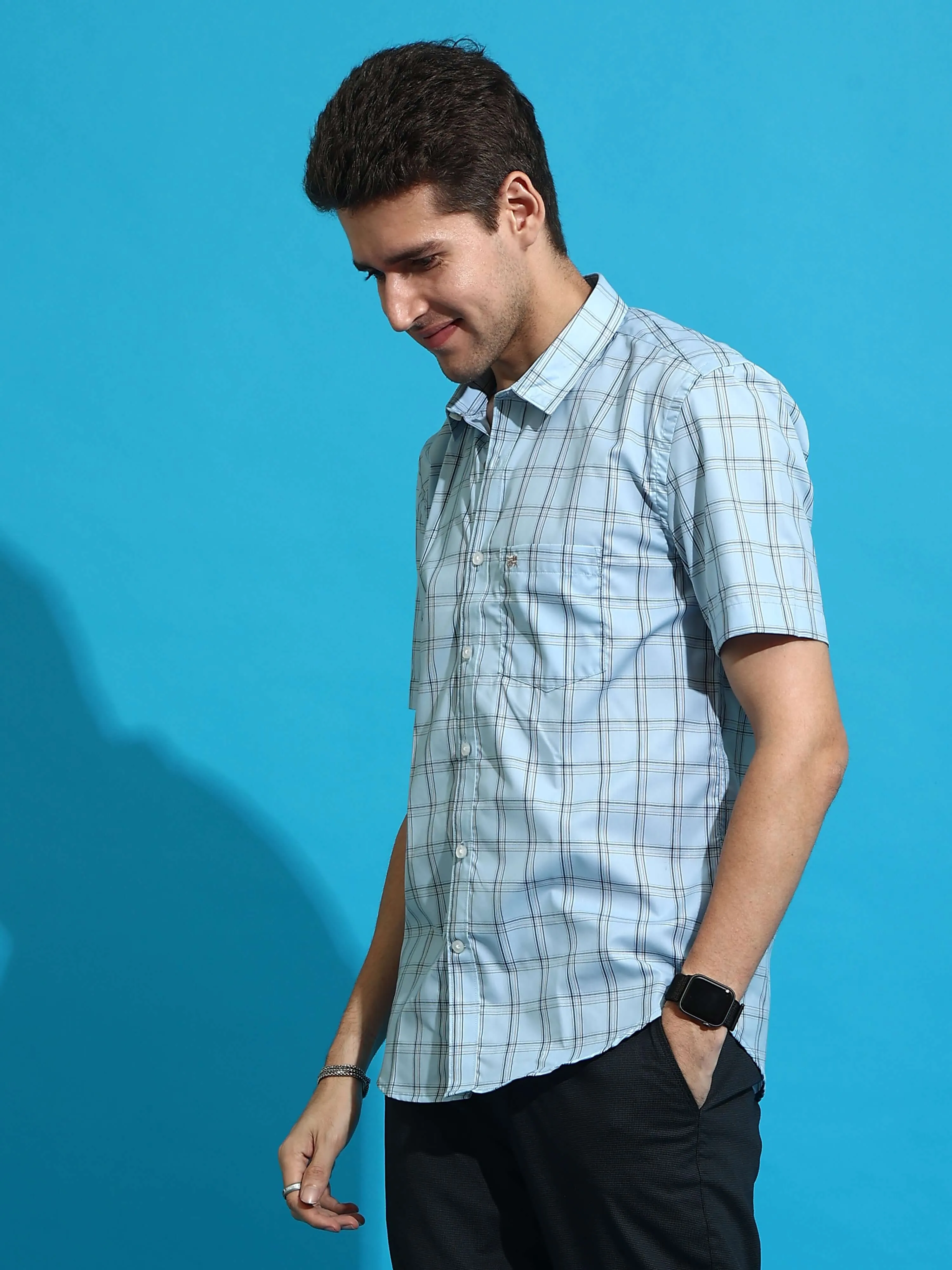 Light blue casual check half sleeves shirt