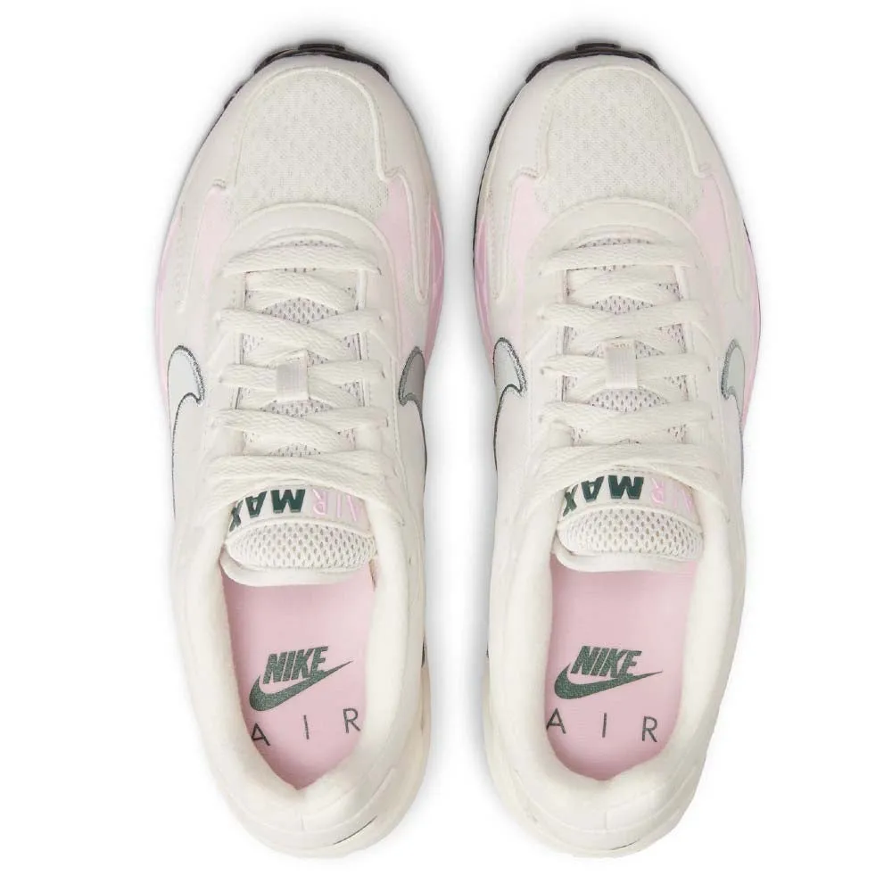 Nike Women's Air Max Solo Shoes