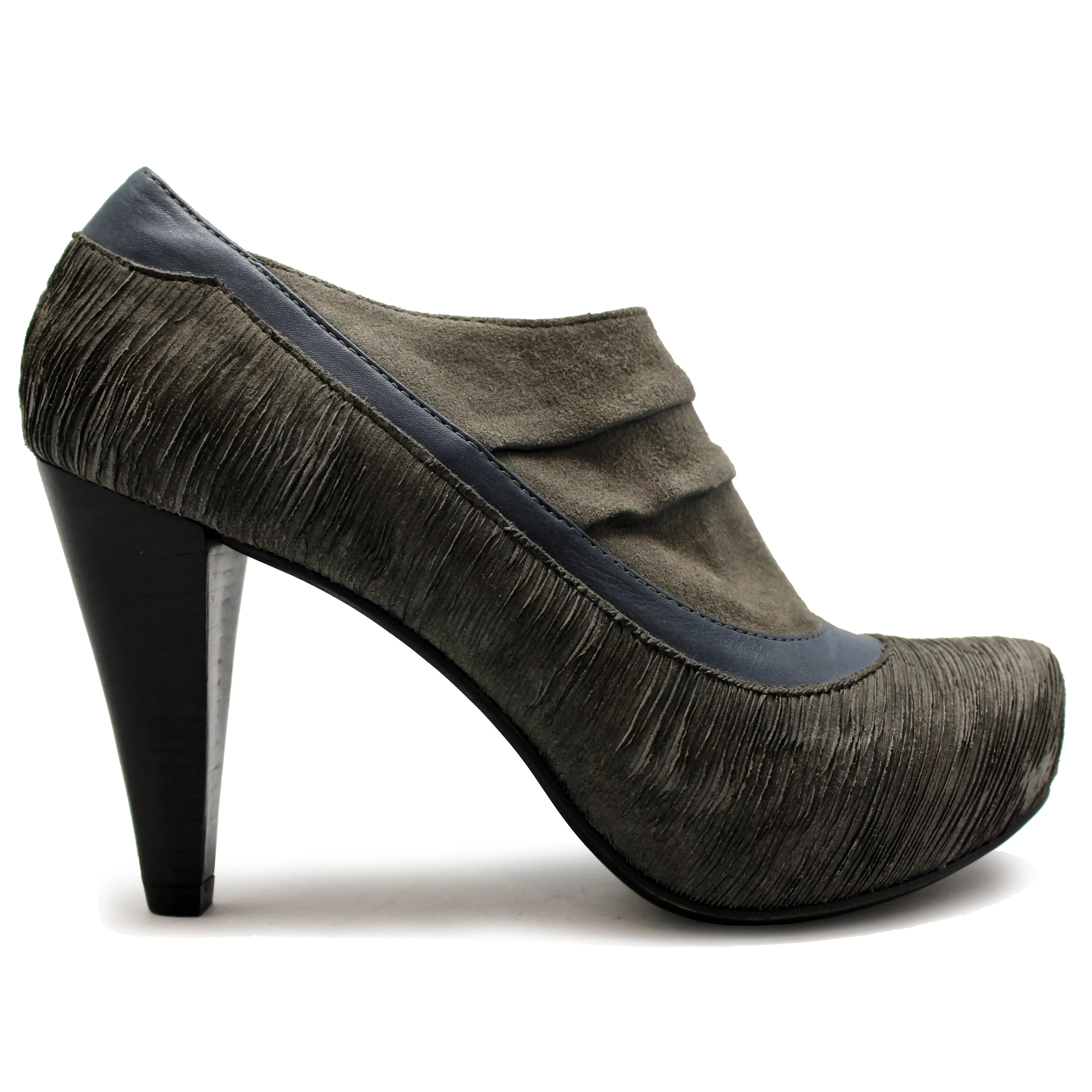 Nouveau - Grey platform shoe- LAST PAIR 37!