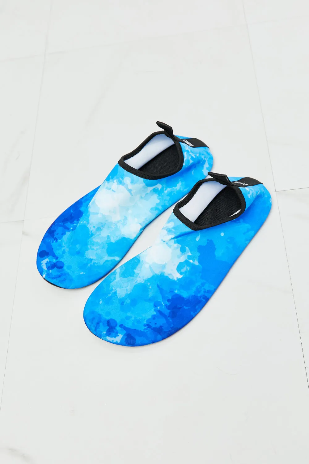 On The Shore Water Shoes in Blue