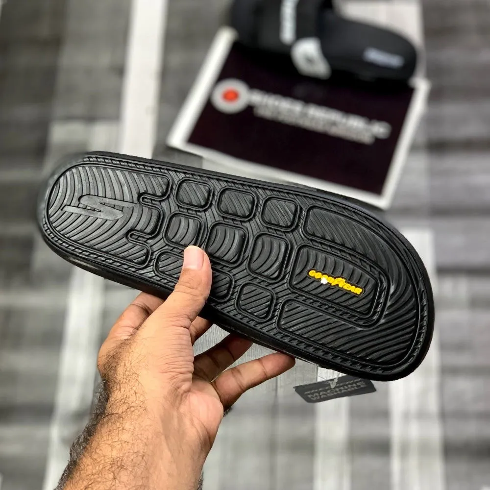 Skechers Hyperrbursst Recovery Logo Slide “All Black"